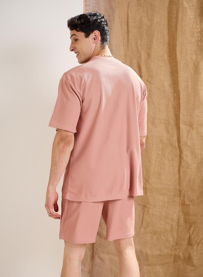 SASSAFRAS Men Pink Waffle Textured Straight Fit Shorts - Image 5
