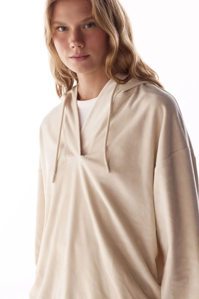 بنتي PENTI Soft Velvet V-Neck Long Sleeve Sweatshirt