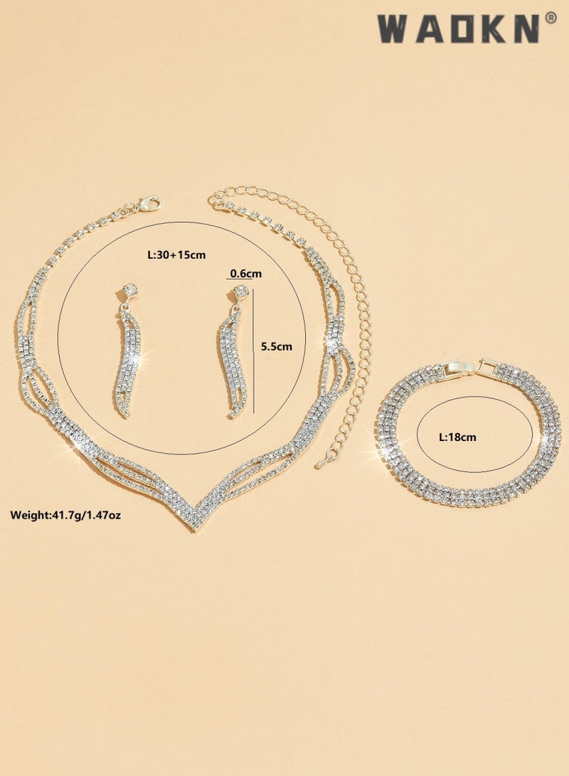 دبليو أيه أو كي أن طقم أقراط وقلادة من 3 قطع مرصعة بأحجار الراين وسلسلة على شكل حرف V وقلادة متدلية من الأذن وإكسسوارات فستان سهرة للحبيبة والزوجة والأم ووصيفات العروس وإكسسوارات حفلات الزفاف - Image 4