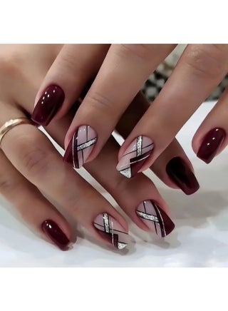 Shape 24PCS Reusable ABS Nail Tips Glossy Finish Scratch Resistant and Waterproof Silver Line Glitter Design Easy Apply and Remove Natural Fit Fake Nails Home Manicure Kit Salon Quality Nails for Work Party and Wedding Fashion Nail Art Gift for Women and Girls - view 2