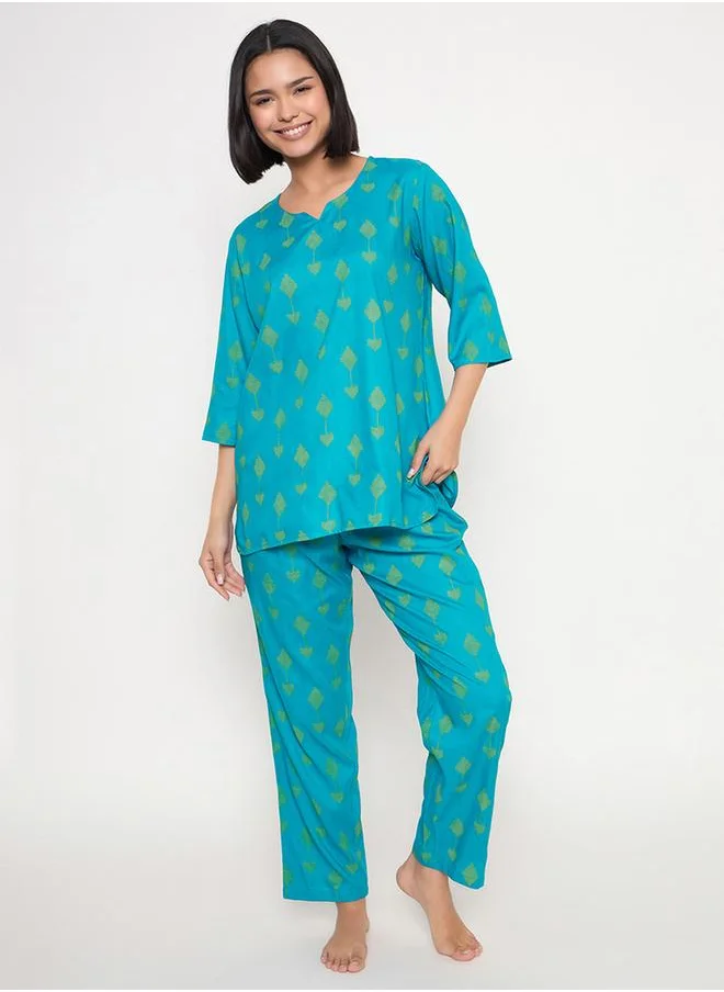 Clovia Clovia Printed Notch Neck Top and Pyjama Set
