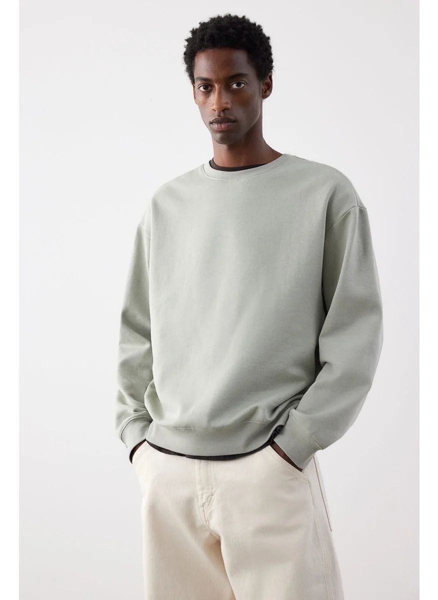 اتش اند ام Relaxed Fit Sweatshirt