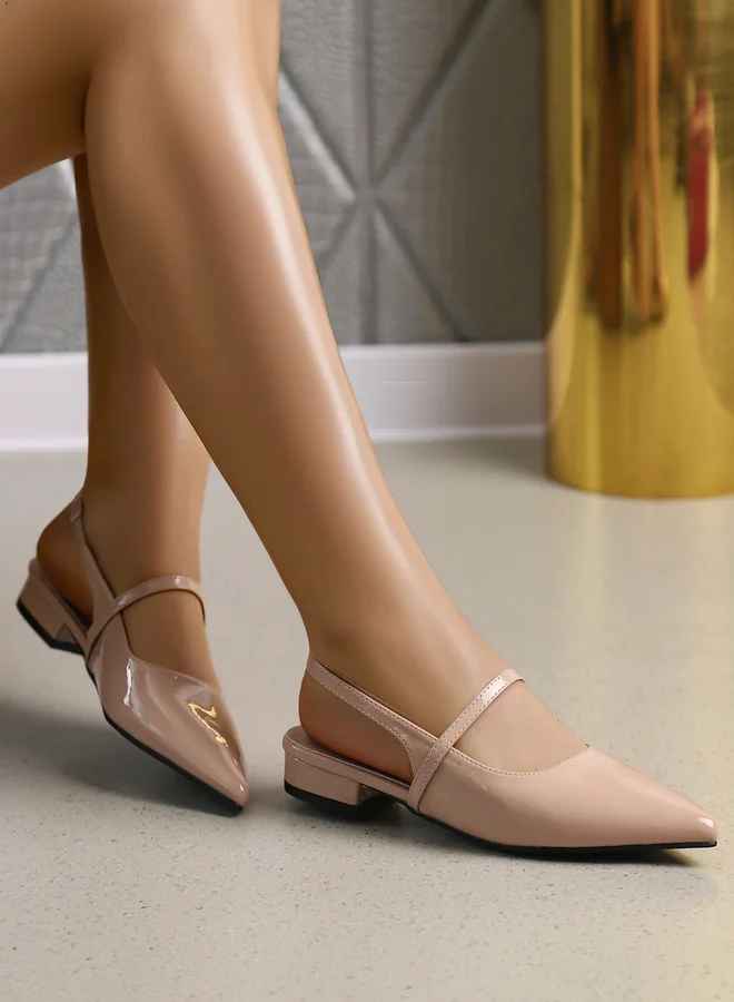 سنيك ايه بيك حذاء سلاينج باك لامع بلون نيود