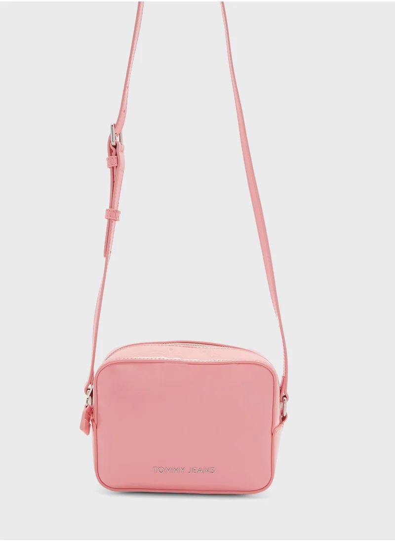 TOMMY JEANS Essential Over Crossbody Bag