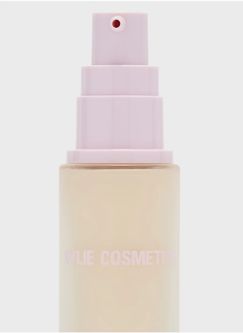 كايلي كوزماتيكس Power Plush Longwear Foundation - 1W, 30Ml