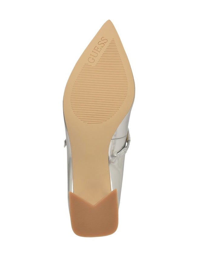 GUESS حذاء زاندز للنساء، فضي 040، 37.5 EU - Image 5