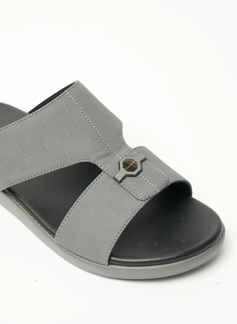 Geoomnii Dk Grey Geoomnii Mens Arabic Sandals Dark Grey for Men | Best Price UAE