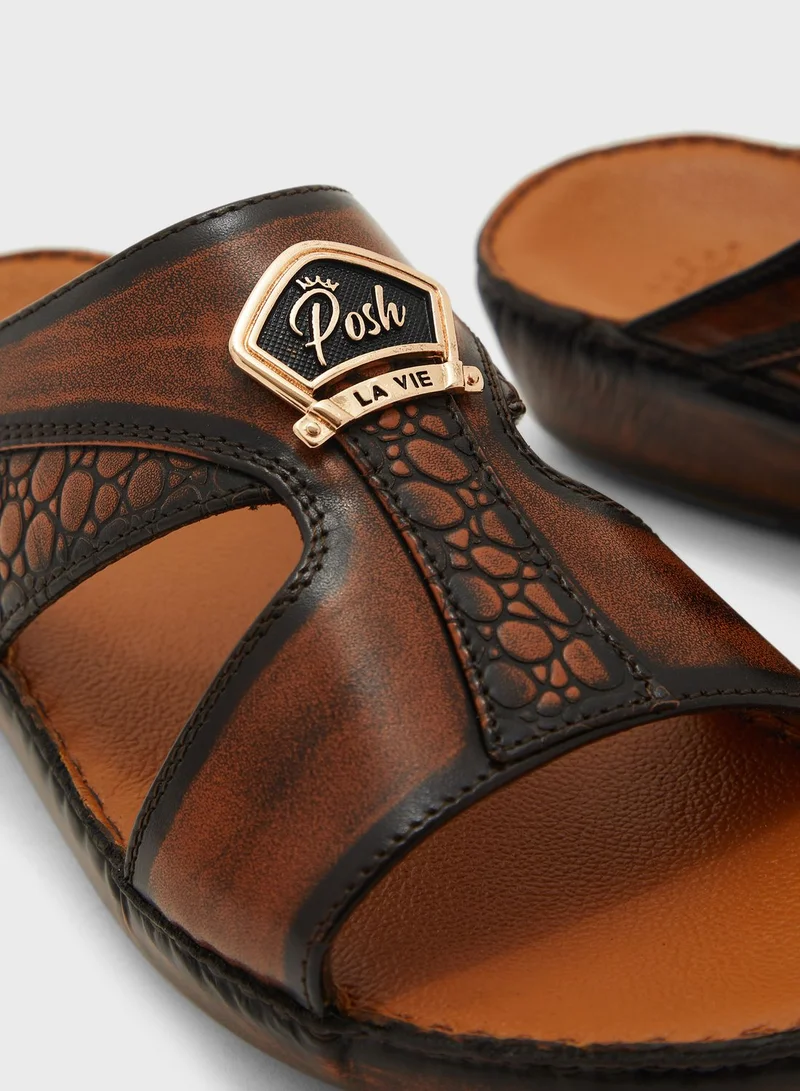 Posh La Vie Modern Arabic Sandals