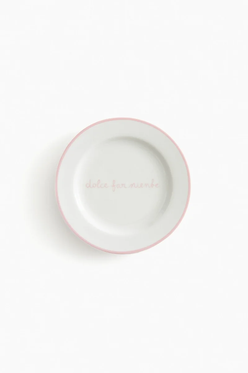 اتش اند ام صحن من البورسلين بتفاصيل زخرفية صغيرة