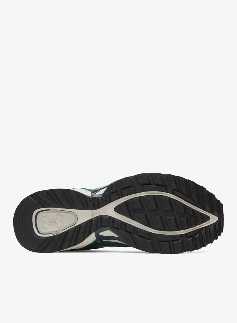 UNDER ARMOUR  Hovr Apparition Rtrftr Tc for Men | Best Price UAE