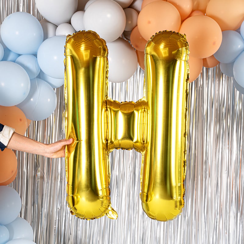 Restaurantware بالون حروف بالونيفاي 40 بوصة، بالون حروف كبير - حرف H، بالون مائي ذاتي الإغلاق، بالون ميرا الذهبي، حلقة تعليق، زينة لعيد الميلاد، الزفاف، أو التخرج - Image 5