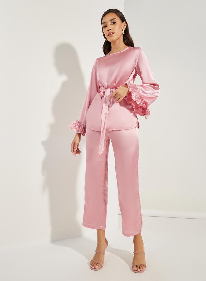 ستايلي طقم بلوزة وبنطلون بأكمام مكشكشة أنيق - Image 1