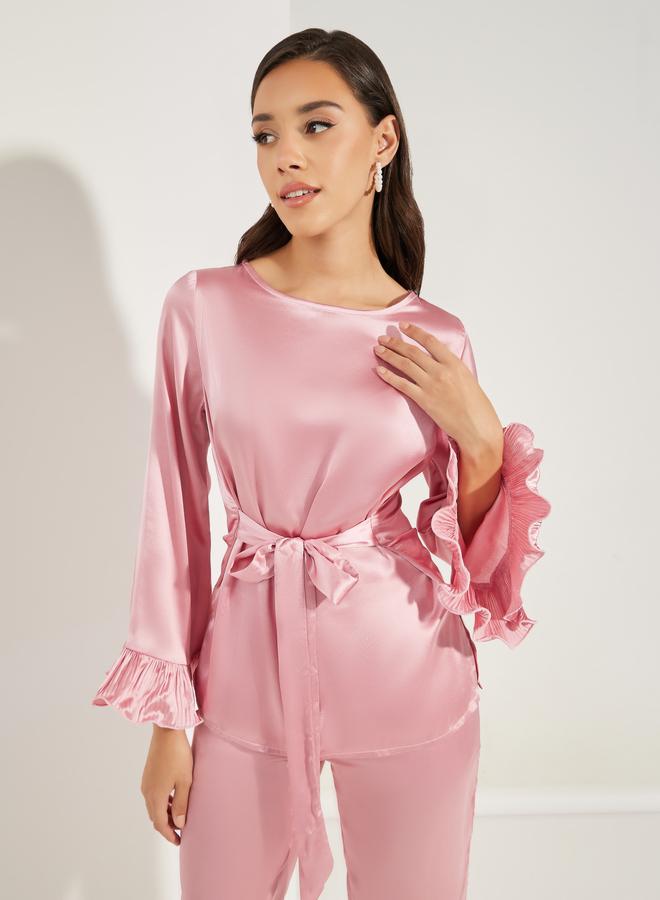 ستايلي طقم بلوزة وبنطلون بأكمام مكشكشة أنيق - Image 2