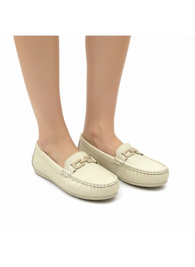 حذاء لوفر نسائي راقٍ بكعب مسطّح – أناقة يومية مع راحة تدوم - متوفر بمقاسات و الوان مختلفه - Image 1