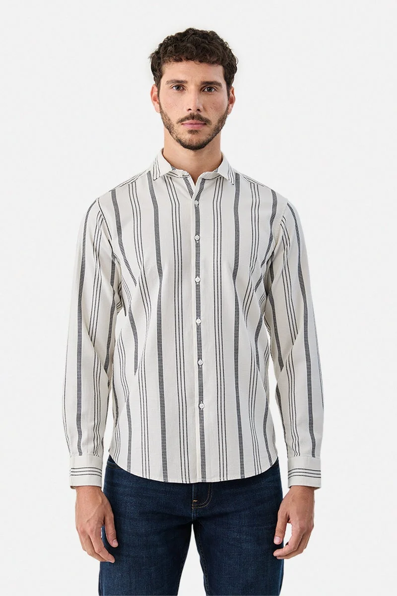 سنيتش قميص قطني مخطط بقصة ضيقة