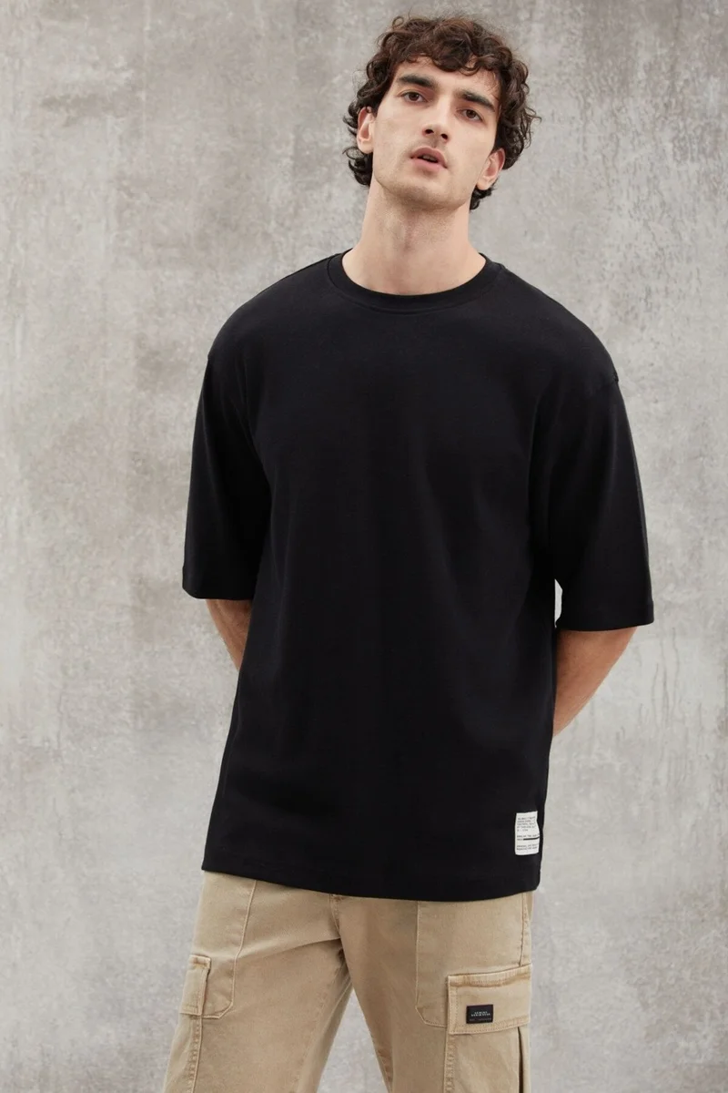جريميلانج Joel Men's 100% Organic Cotton Thick Fabric Special Texture Label Detail Oversize Black T-shirt