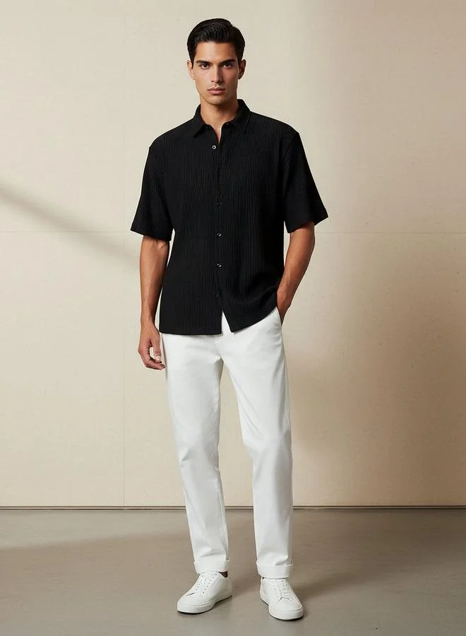 Splash FAV Men Regular Fit Collared Textured Short Sleeve Shirt