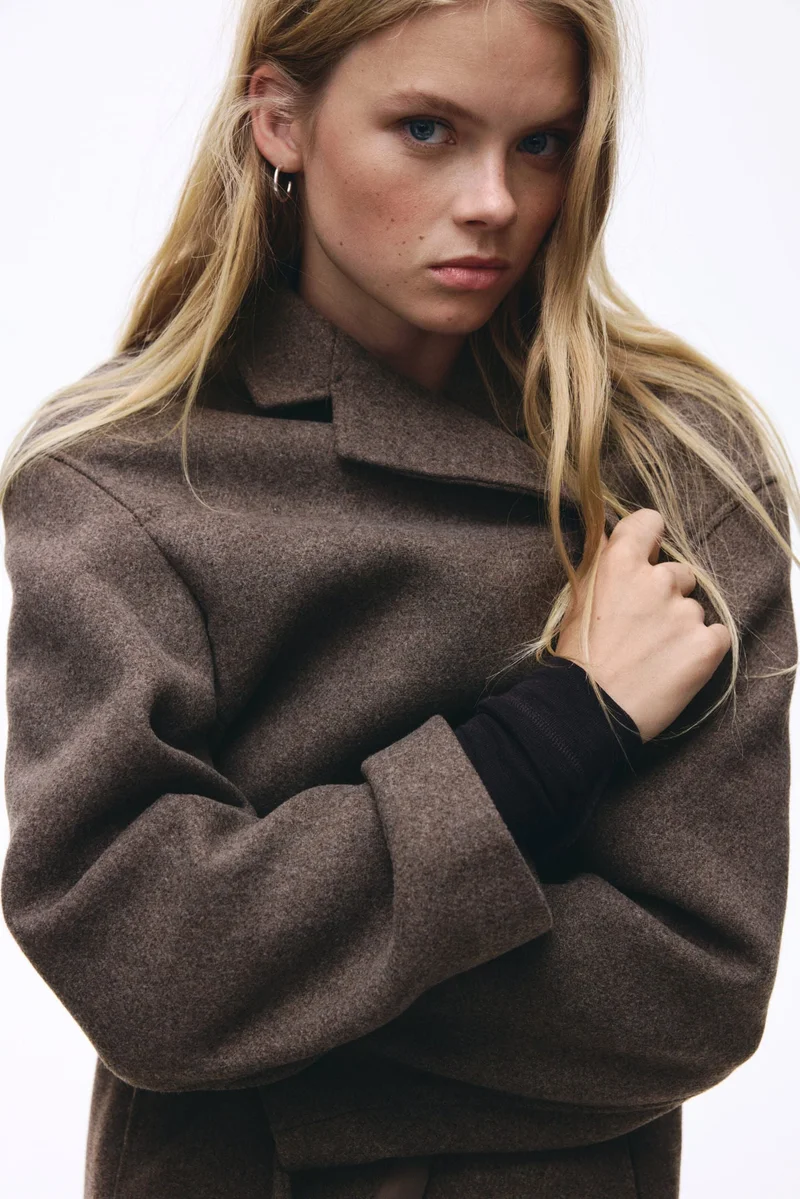 اتش اند ام معطف بصف واحد من الازرار