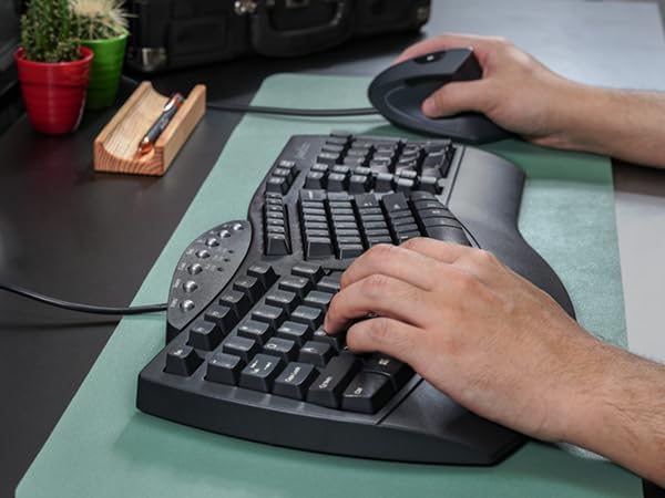 Perixx PERIDUO512B US Wired Ergonomic Keyboard and Vertical Mouse Combo USB Black US English - Image 3