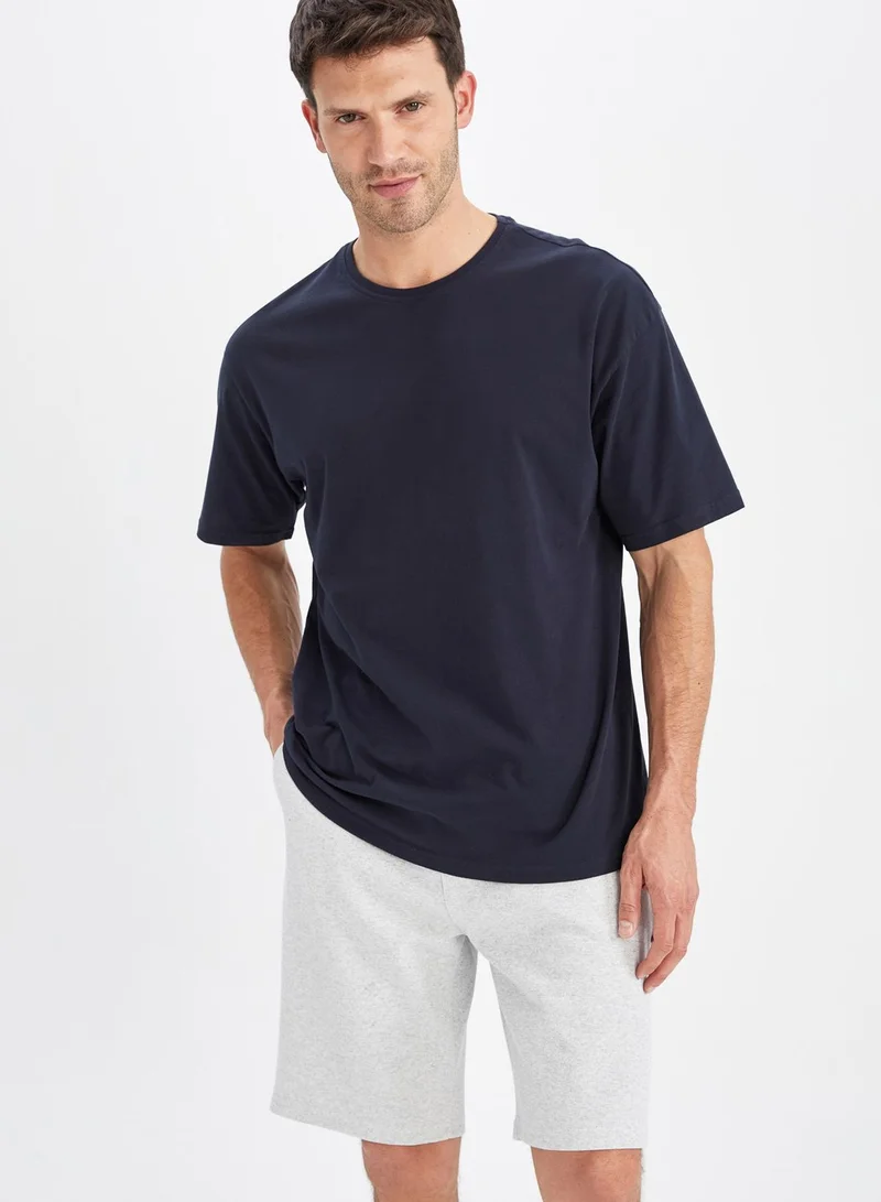 DeFacto Essential Crew Neck T-Shirt