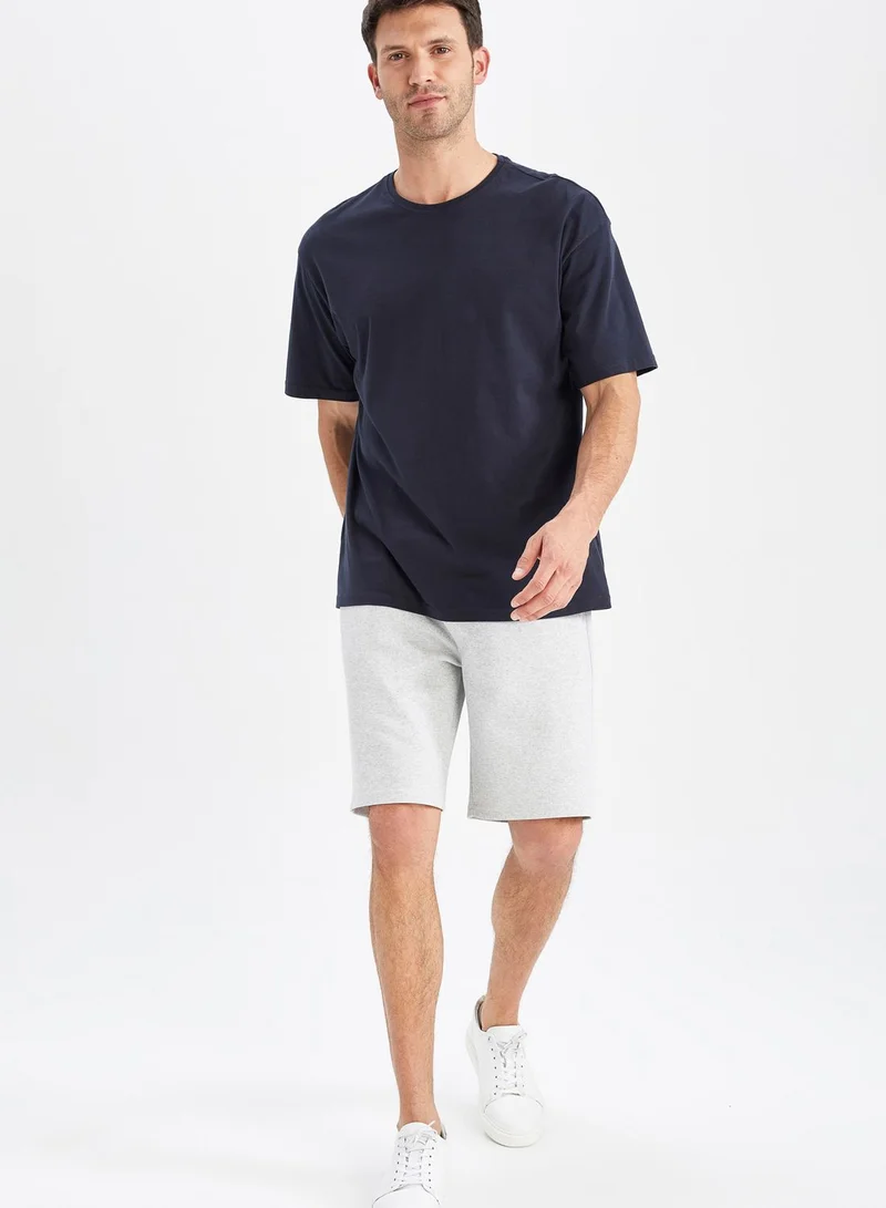 DeFacto Essential Crew Neck T-Shirt