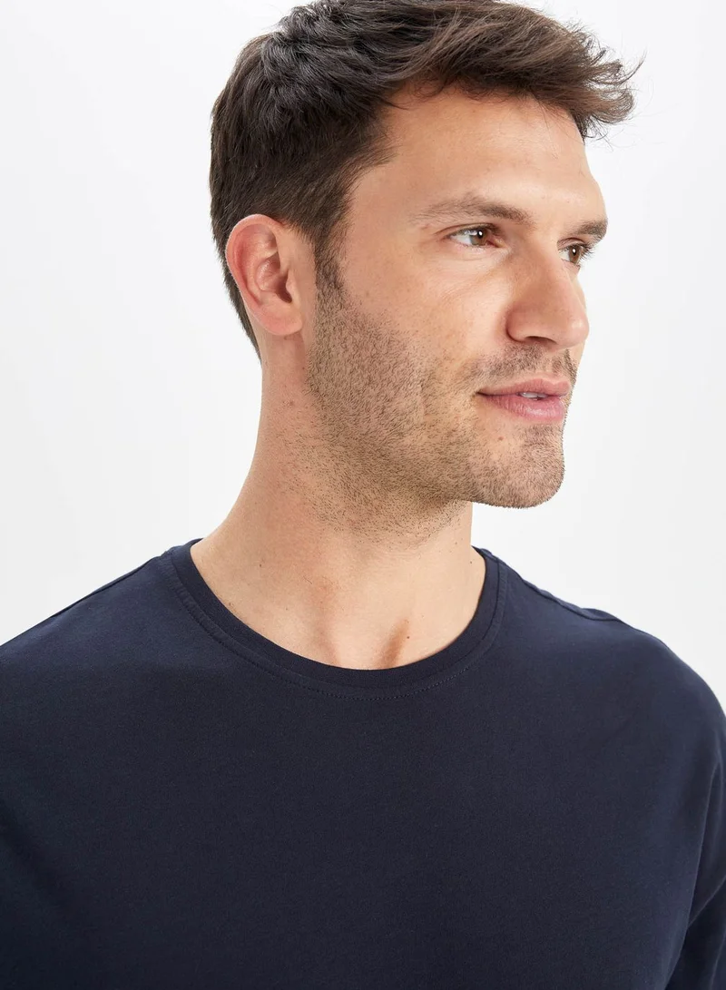 DeFacto Essential Crew Neck T-Shirt