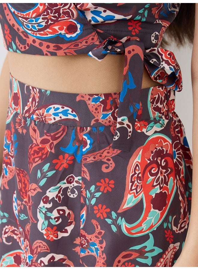 globus Globus Women Wrap Neck Paisley Printed Crop Top & High-Rise Ruffled Maxi Skirt Fusion Co-Ord Set - Image 5