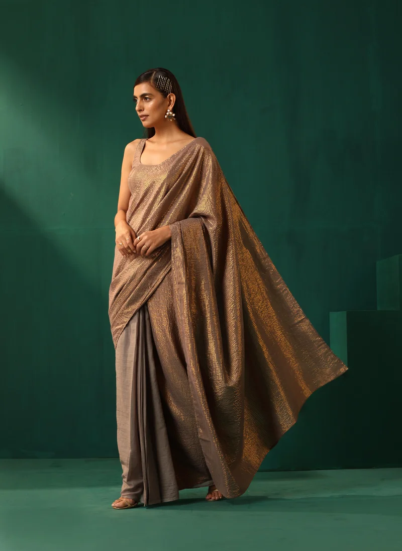 trueBrowns trueBrowns Grey Cotton Gold Striped Ready To Wear Saree