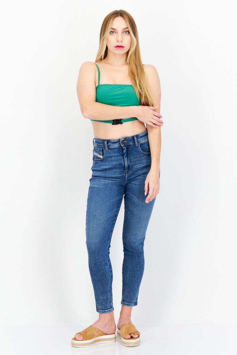 boohoo Women Square Neck Sleeveless Solid Crop Top, Green - Image 2