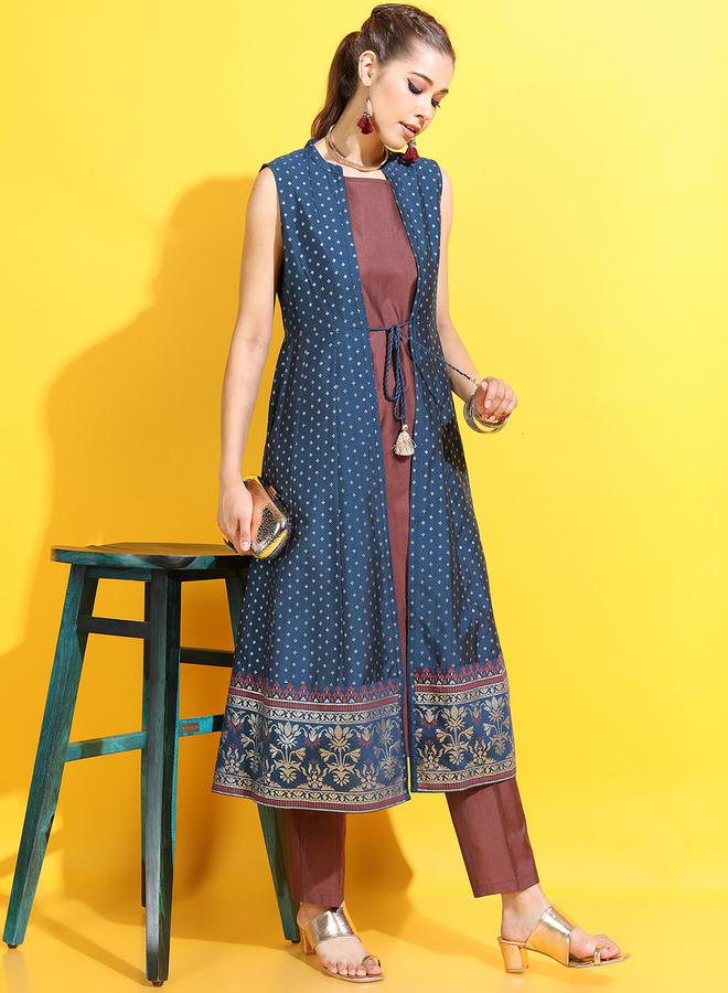 فيشود طقم فيشودود نسائي كورتا مطبوعة مع بنطلون وجاكيت - Image 1