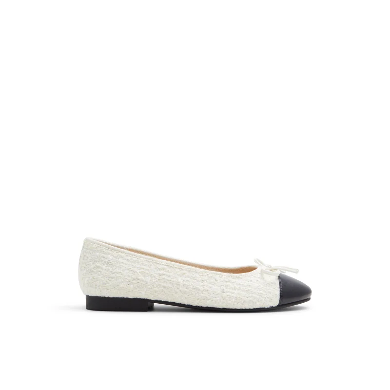 CALL IT SPRING Sweety Ballerinas