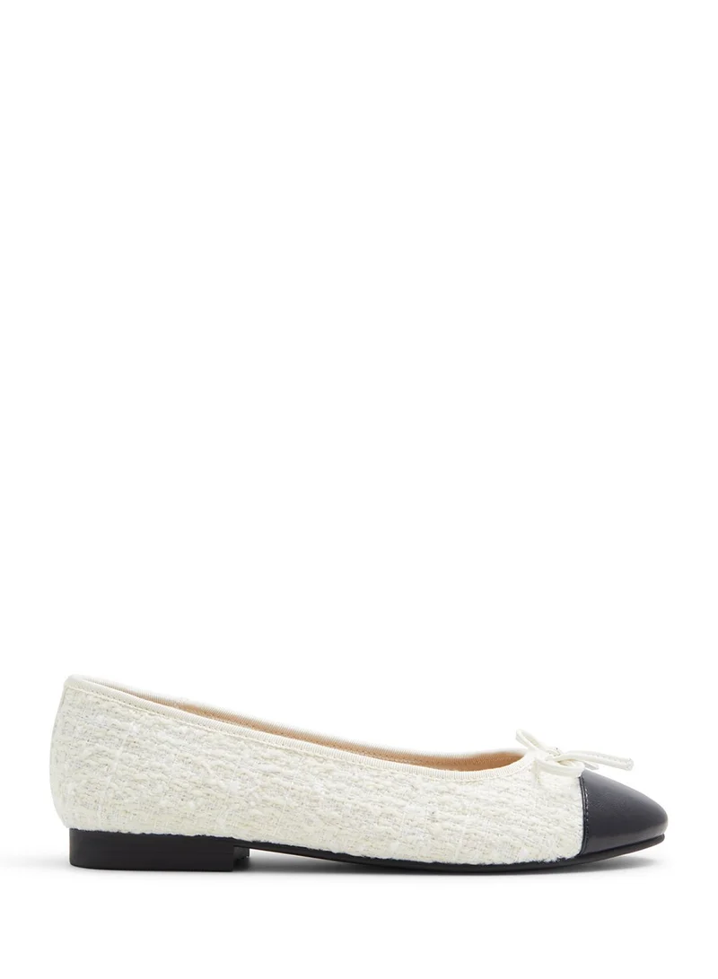 CALL IT SPRING Sweety Ballerinas