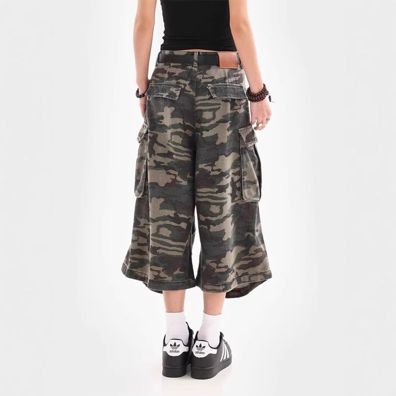 Unisex Classic Denim Jeans Loose Fit Daily Outdoor Wear - Image 3