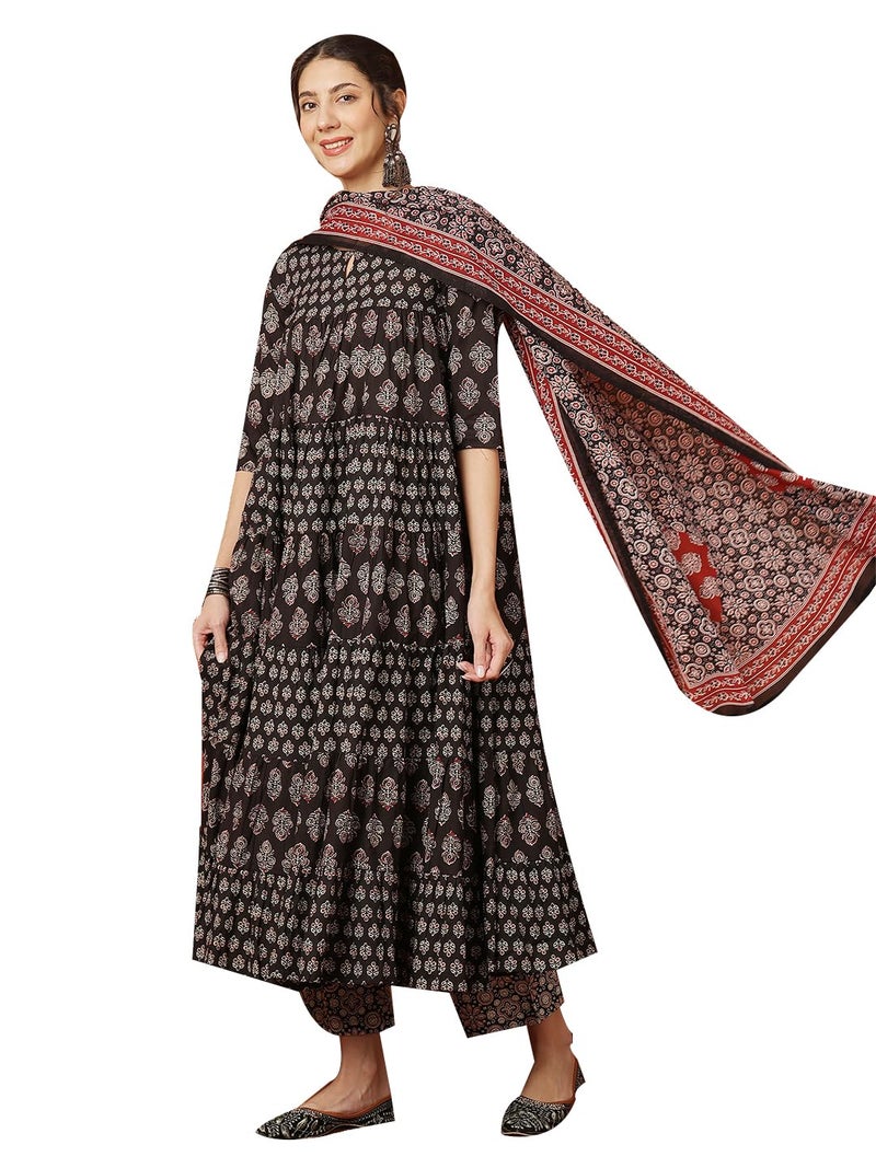 Kimayra Women's Cotton Calf Length Printed Key Hole Anarkali Kurta Suit Set(KIM9034PC3BLACK_XL, Black) - Image 5