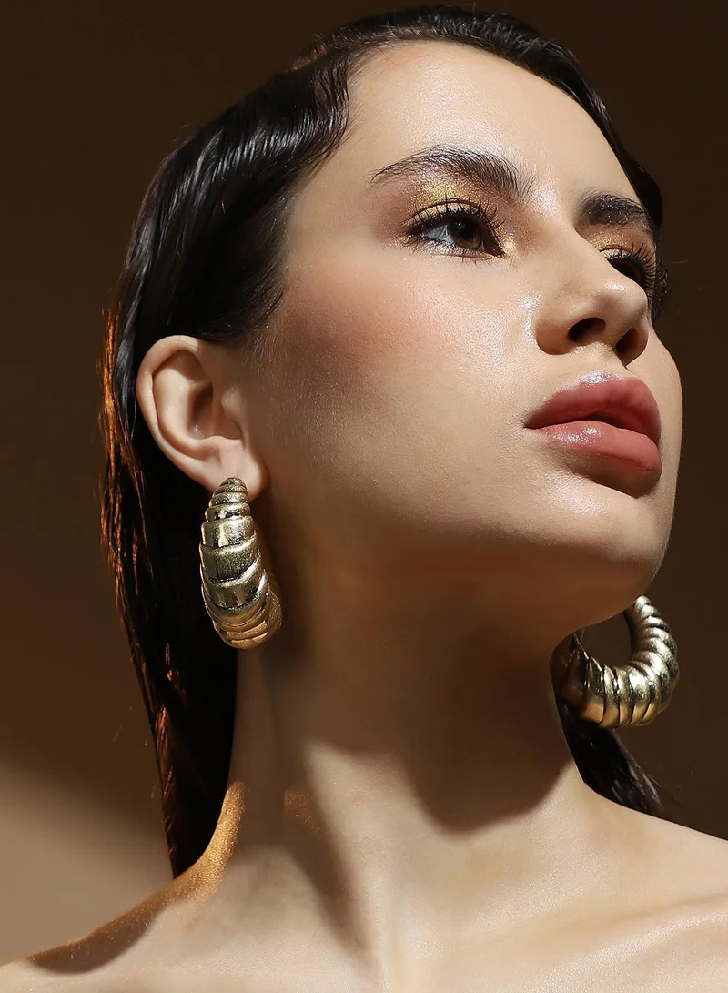 SOHI Chunky-Ripple Artificial Hoop Earring Jewellery