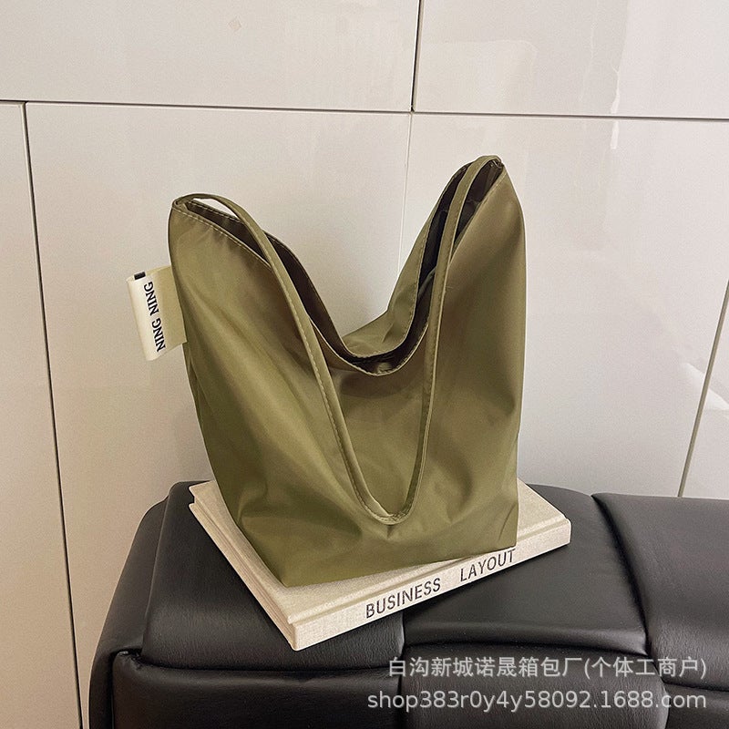 Large Bag For Women Commuting Out, Large Capacity Women'S Crossbody Bag Nylon Cloth Shoulder Casual Tote Bag - Image 1