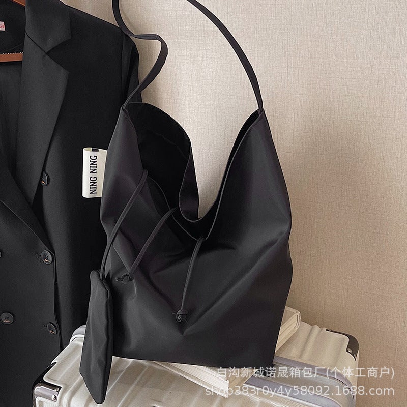 Large Bag For Women Commuting Out, Large Capacity Women'S Crossbody Bag Nylon Cloth Shoulder Casual Tote Bag - Image 3