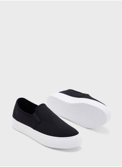 Ginger Classic Women'S Platform Slip On  - Image 3