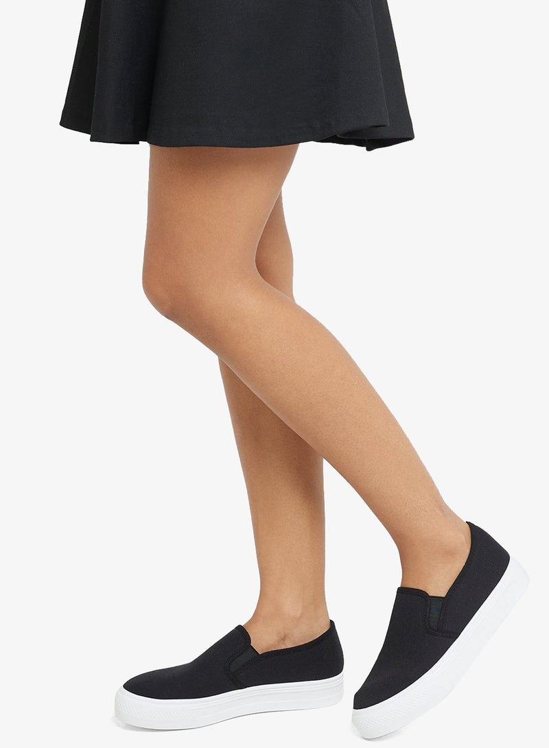 Spot-On Classic Women'S Platform Slip On - Image 5