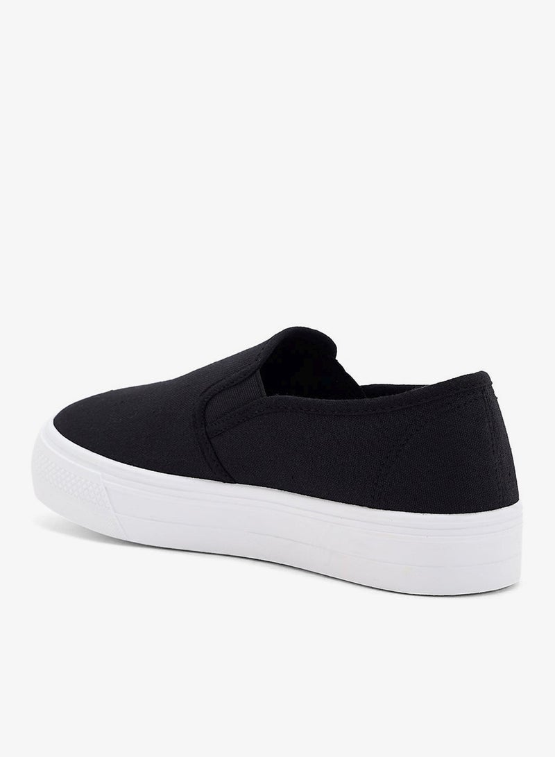 Spot-On Classic Women'S Platform Slip On - Image 2