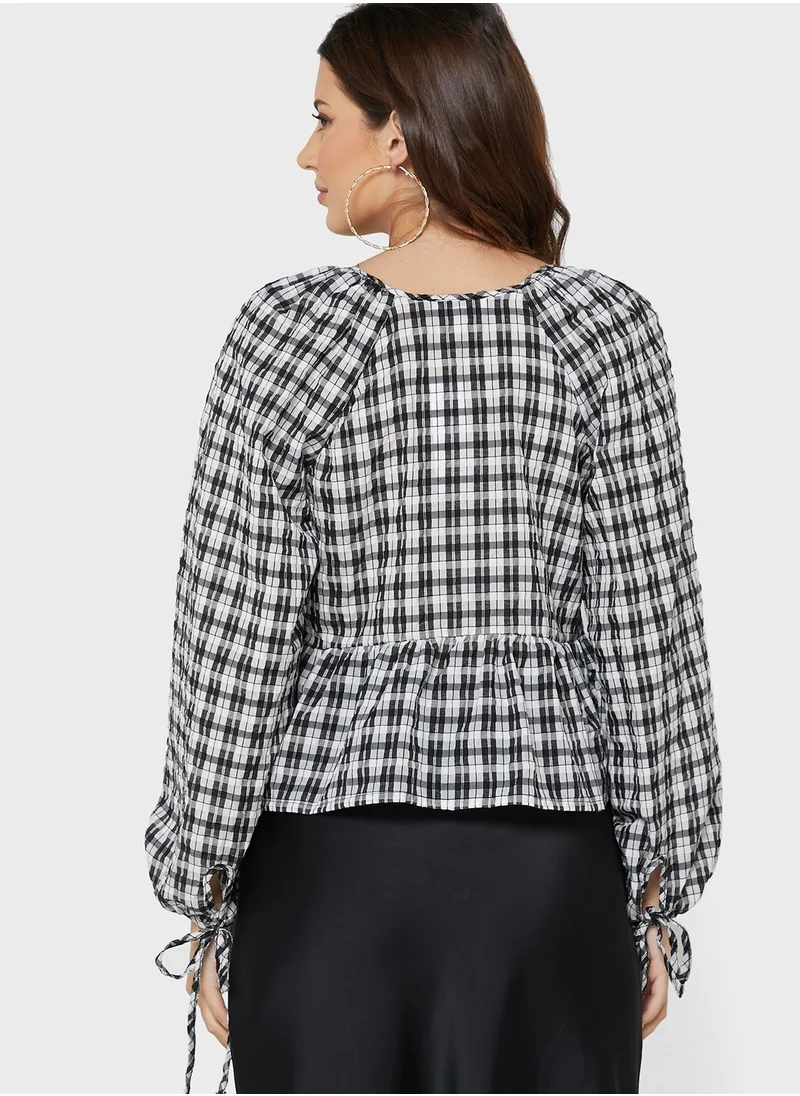 TOPSHOP Checked Tie Detail Crop Top