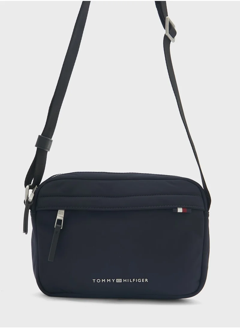 TOMMY HILFIGER Logo Knitted Camera Bag