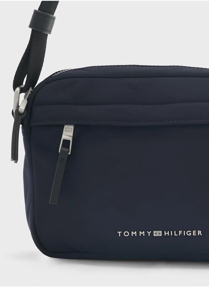 TOMMY HILFIGER Logo Knitted Camera Bag