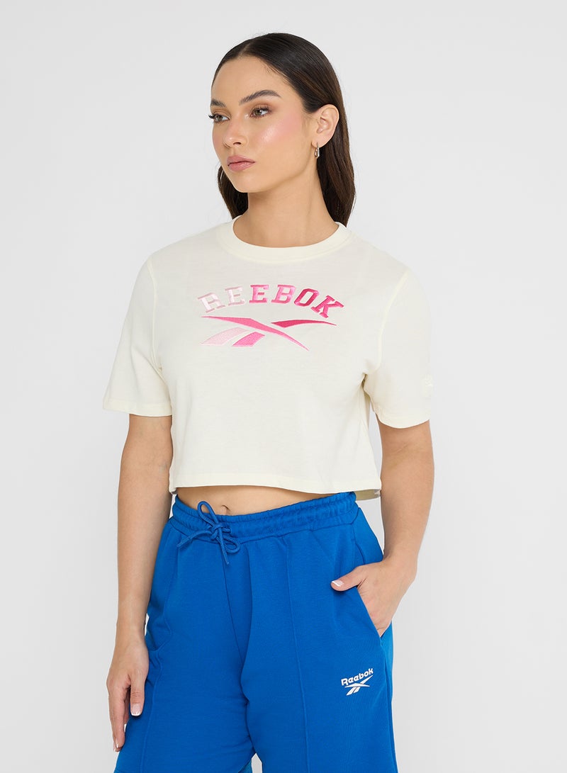 Reebok Iris 2 Crew Neck Cropped T-Shirt - Image 1