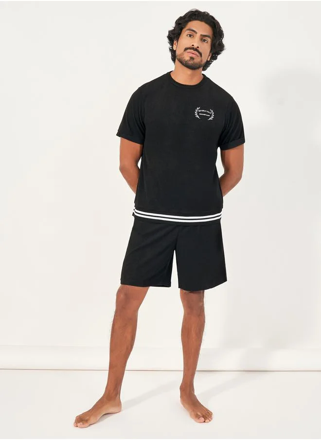 Styli Towel Knit Minimal Print T-Shirt & Shorts Set