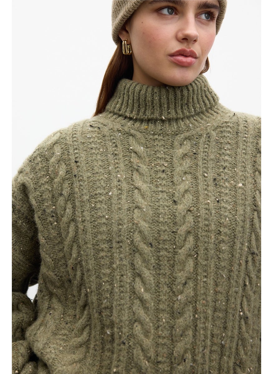 Turtleneck Knit Sweater Green - pzsku/Z12B4BCC68E6E17A4C135Z/45/_/1741272138/1e8c5d7c-0201-4706-bb05-5a1aa977aa84