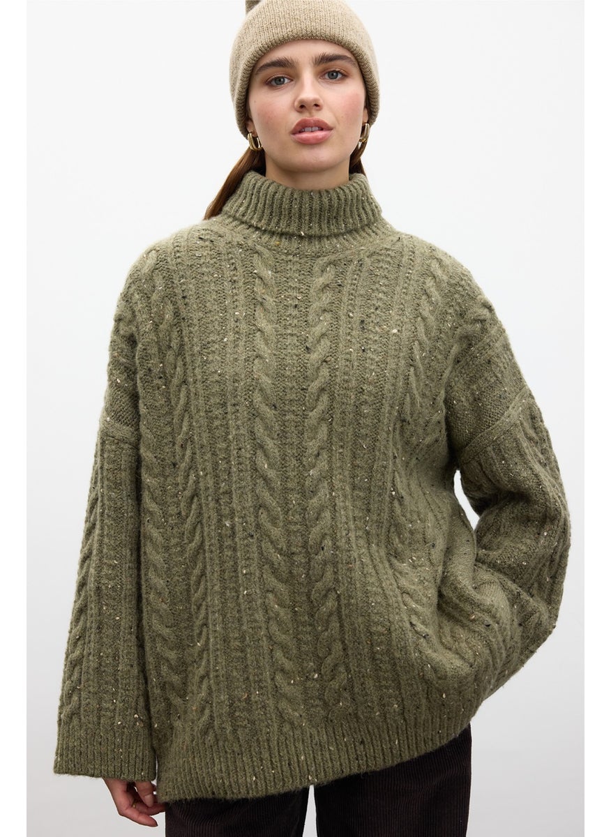 Turtleneck Knit Sweater Green - pzsku/Z12B4BCC68E6E17A4C135Z/45/_/1741272142/0b78505c-3388-4baf-9d11-22becce5800a