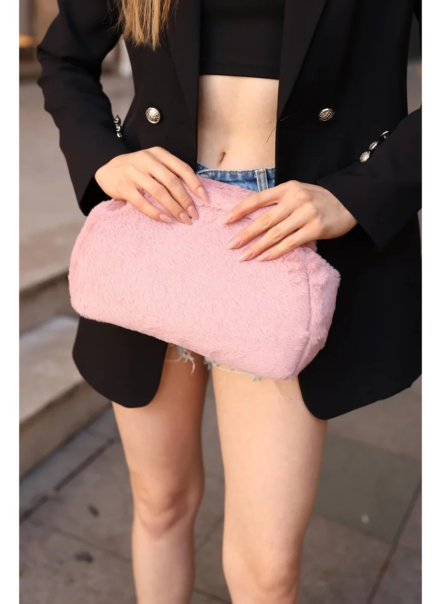 Bahels Women Pink Soft Plush Clutch Bag