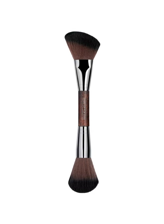 MAKE UP FOR EVER #158 Double-Ended Sculpting Brush - Blush and Highlighter - Image 1