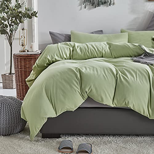 KAREVER Sage Green Comforter Queen Light Green Bedding Set Soft Lightweight 3 Pieces Green Comforter Set 1 Queen Comforter (90x90 inches) with 2 Pillowcases (20x26 inches) - Image 4
